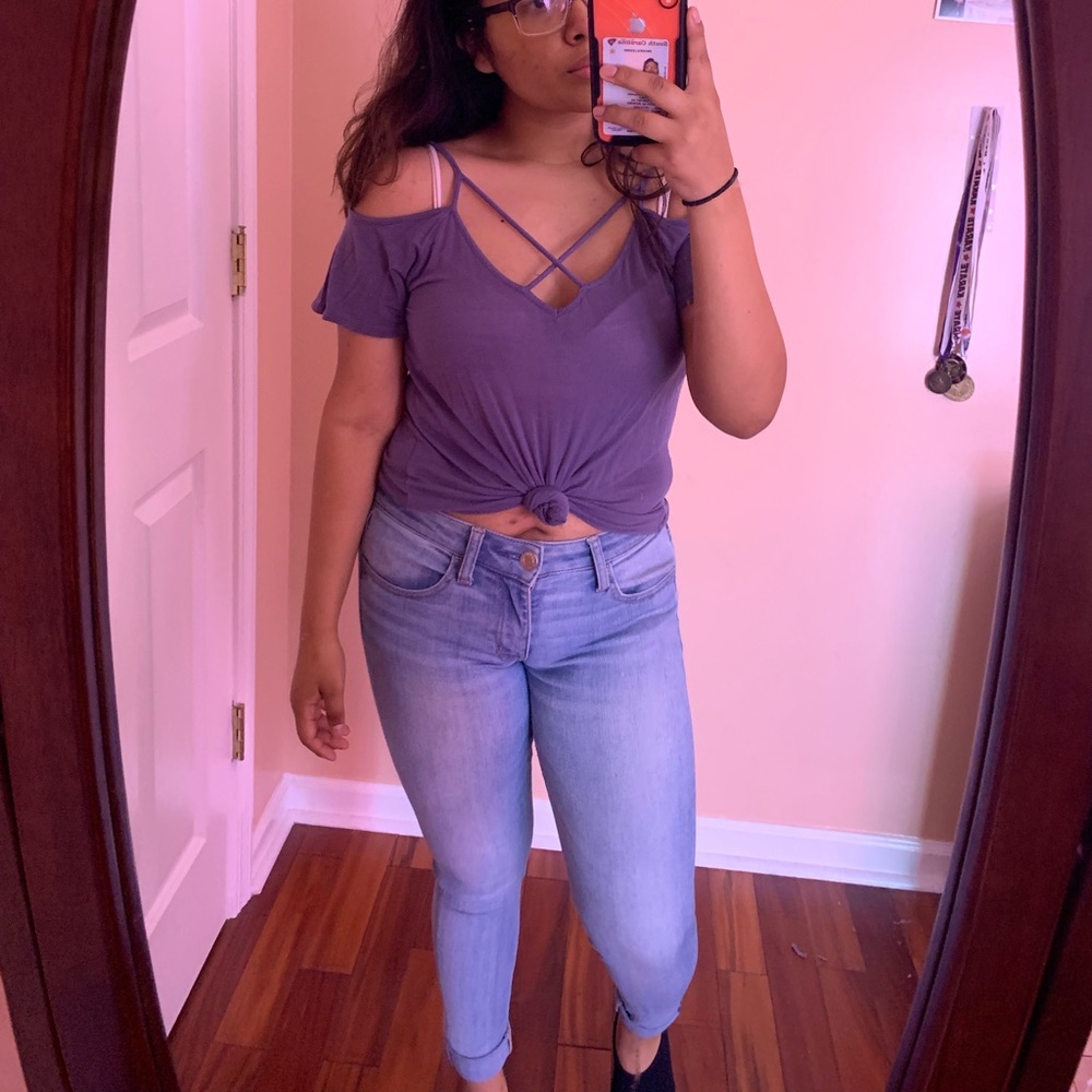 CHARLOTTE RUSSE TOP! - Picture 2 of 4